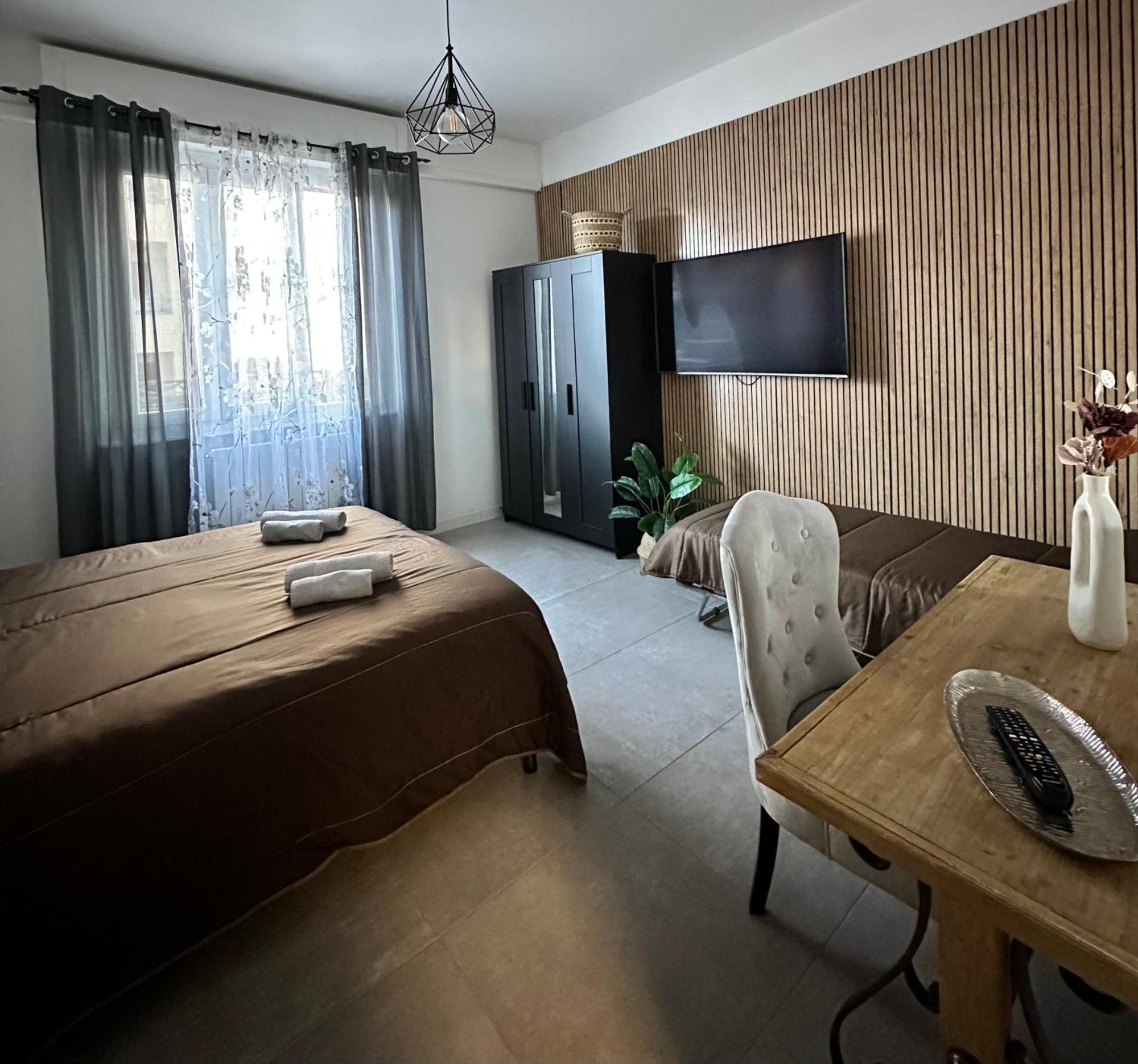 Appartamento Dolce Vita - Free Parking Como Ngoại thất bức ảnh